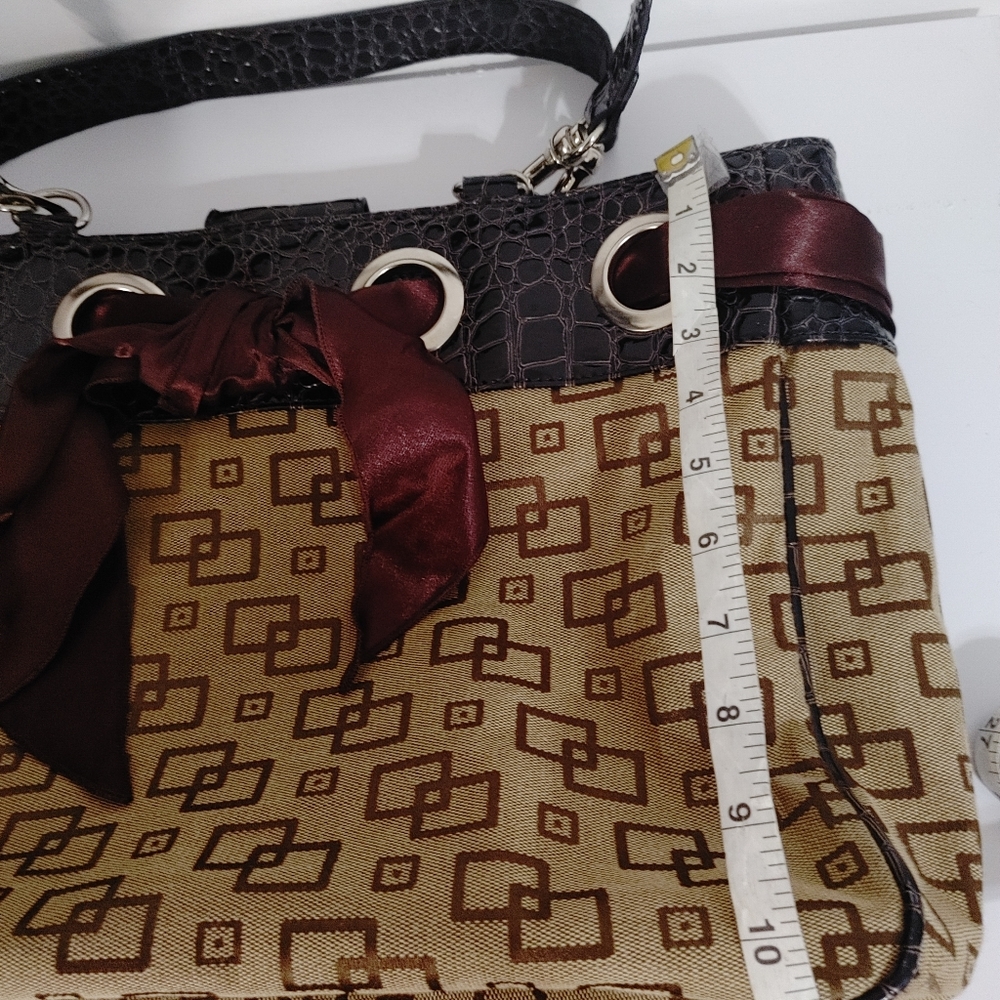 ALDO Tote Bag - Picture 9 of 12
